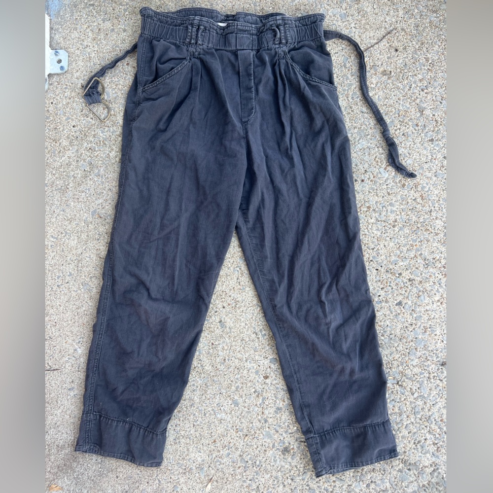 Anthropologie Relaxed Fit Pants. Size Medium